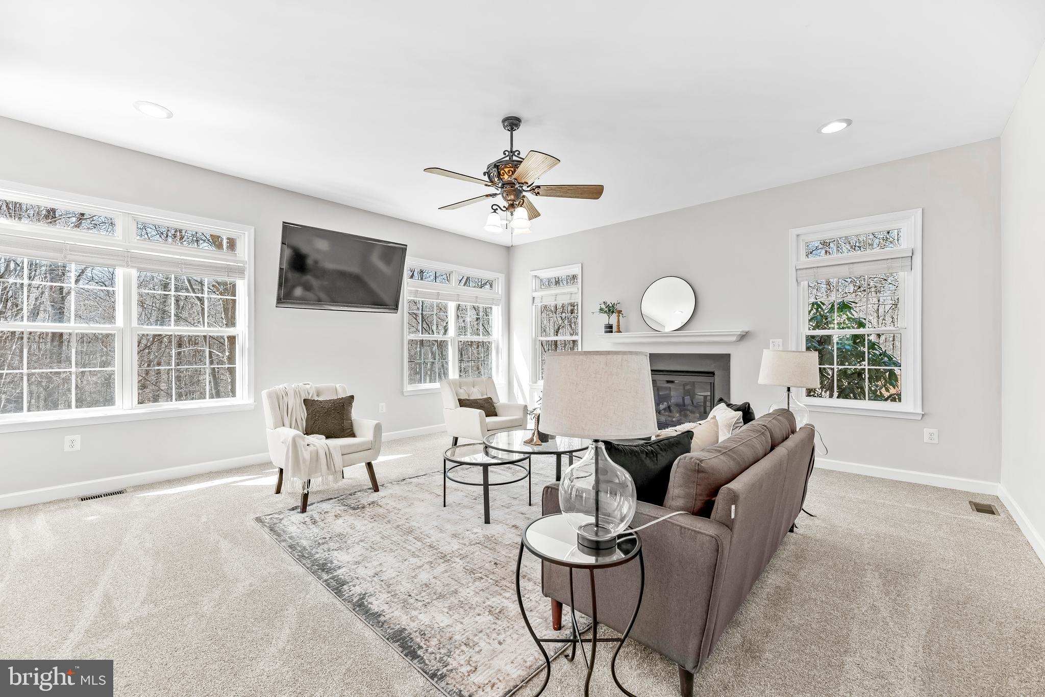 PLUM POINT WOODS - Residential