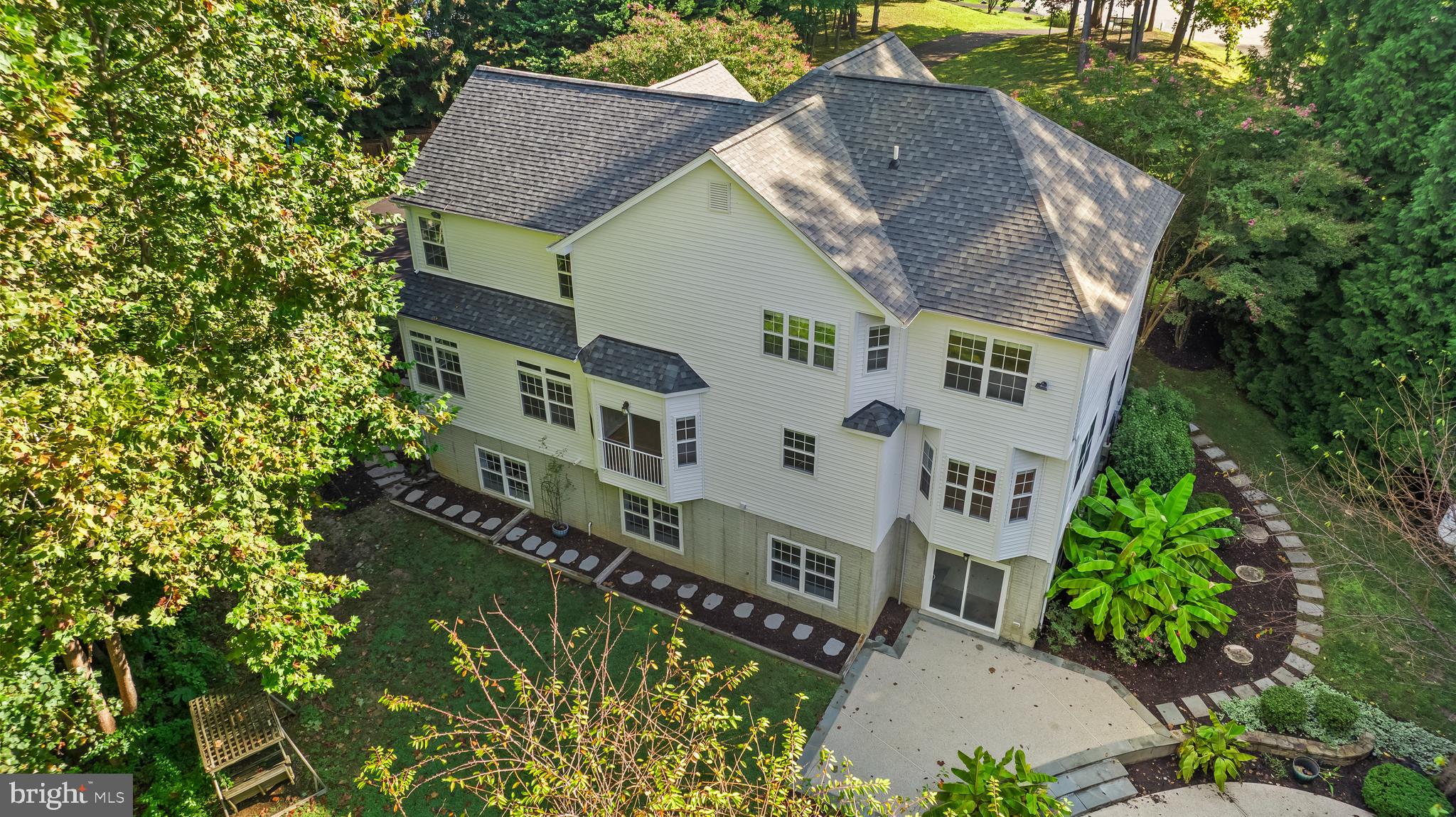 PLUM POINT WOODS - Residential