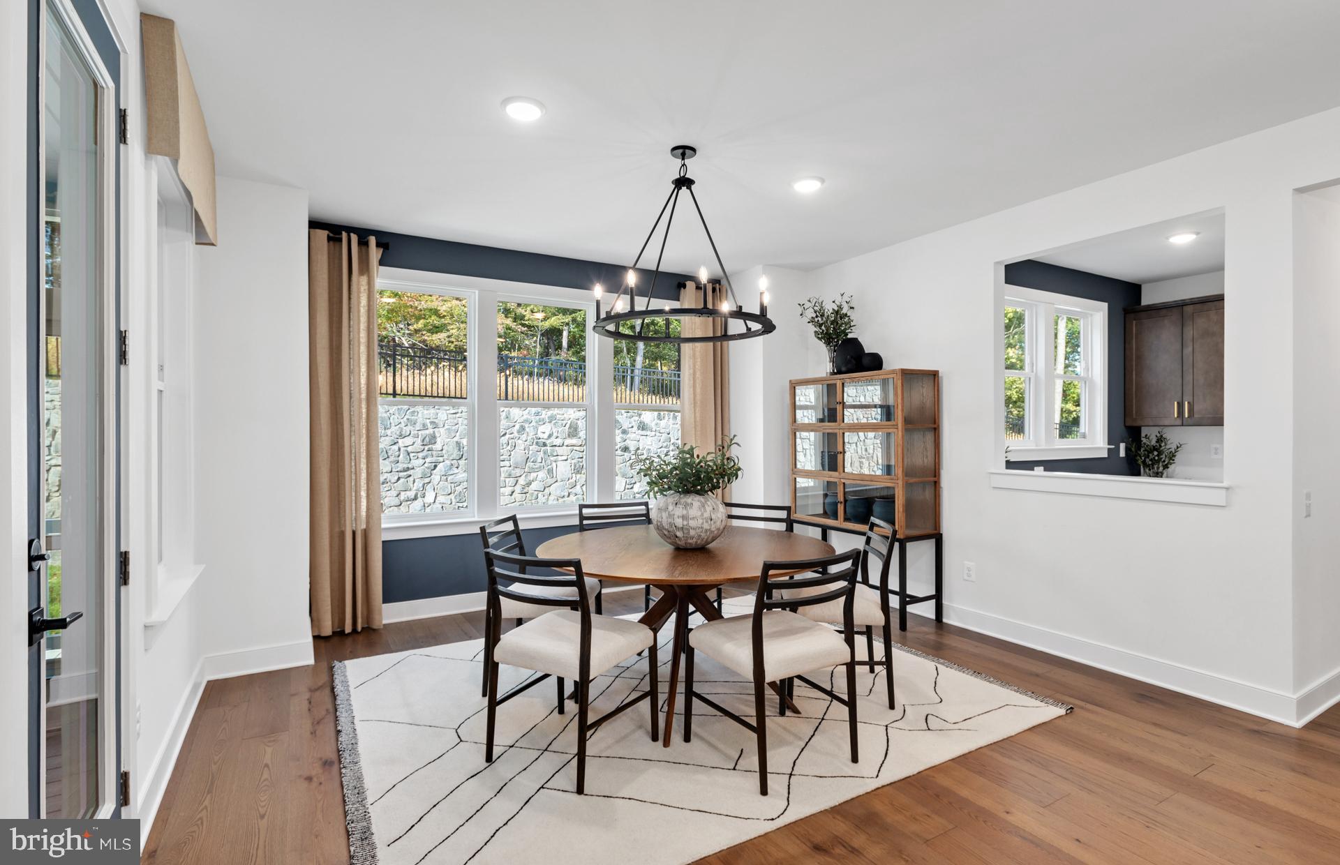 18465 SUGAR SNAP CIRCLE