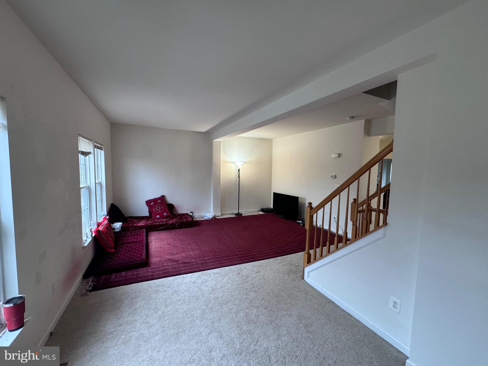 SOUTH RIDING - Residential Lease