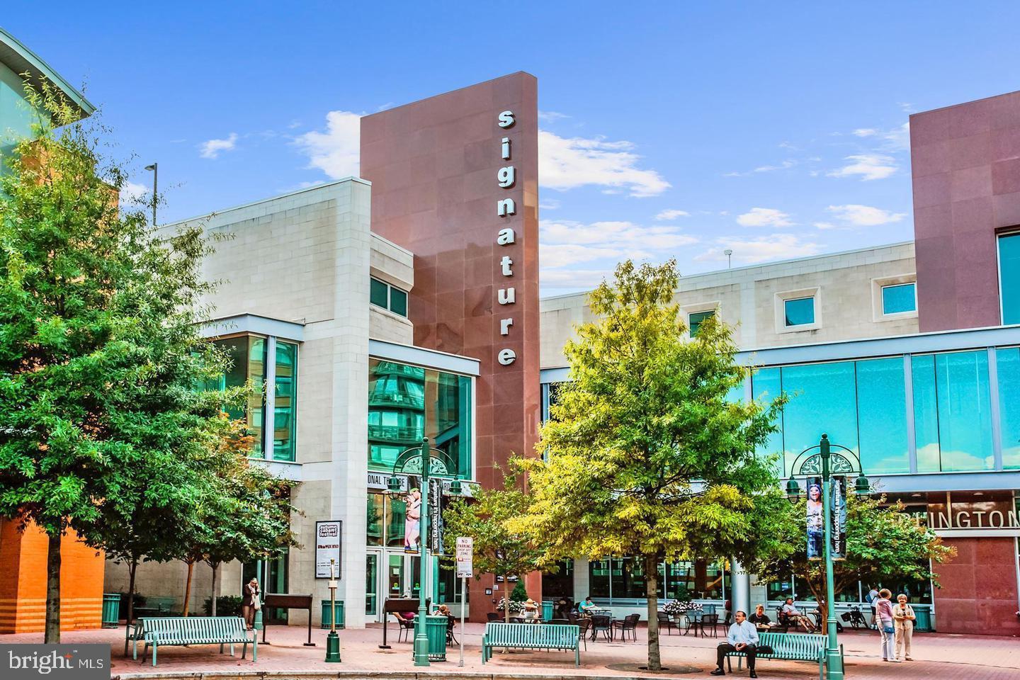 PARKFAIRFAX - Residential Lease