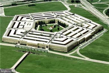 PARKFAIRFAX - Residential Lease