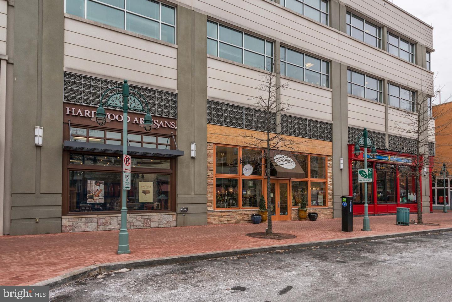 PARKFAIRFAX - Residential Lease