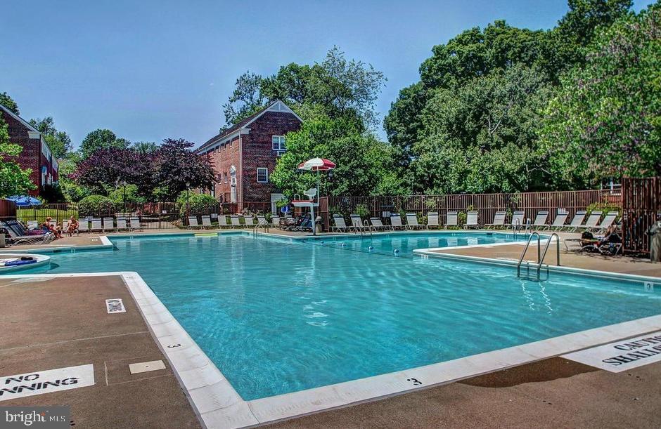 PARKFAIRFAX - Residential Lease