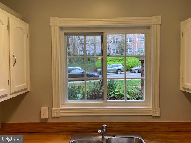 PARKFAIRFAX - Residential Lease