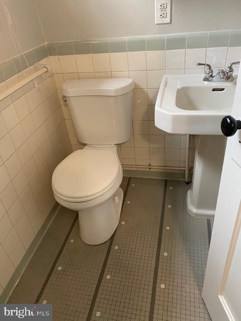 PARKFAIRFAX - Residential Lease