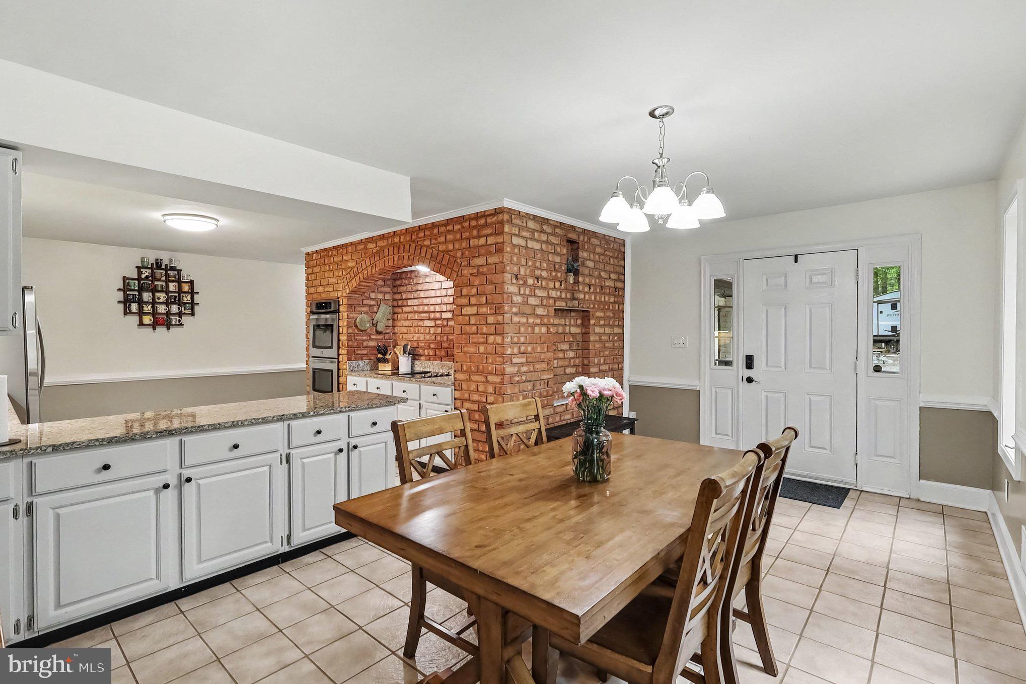 45 JUNIPER LANE