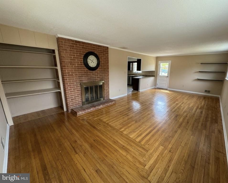 WILLIAMS WALK - Residential