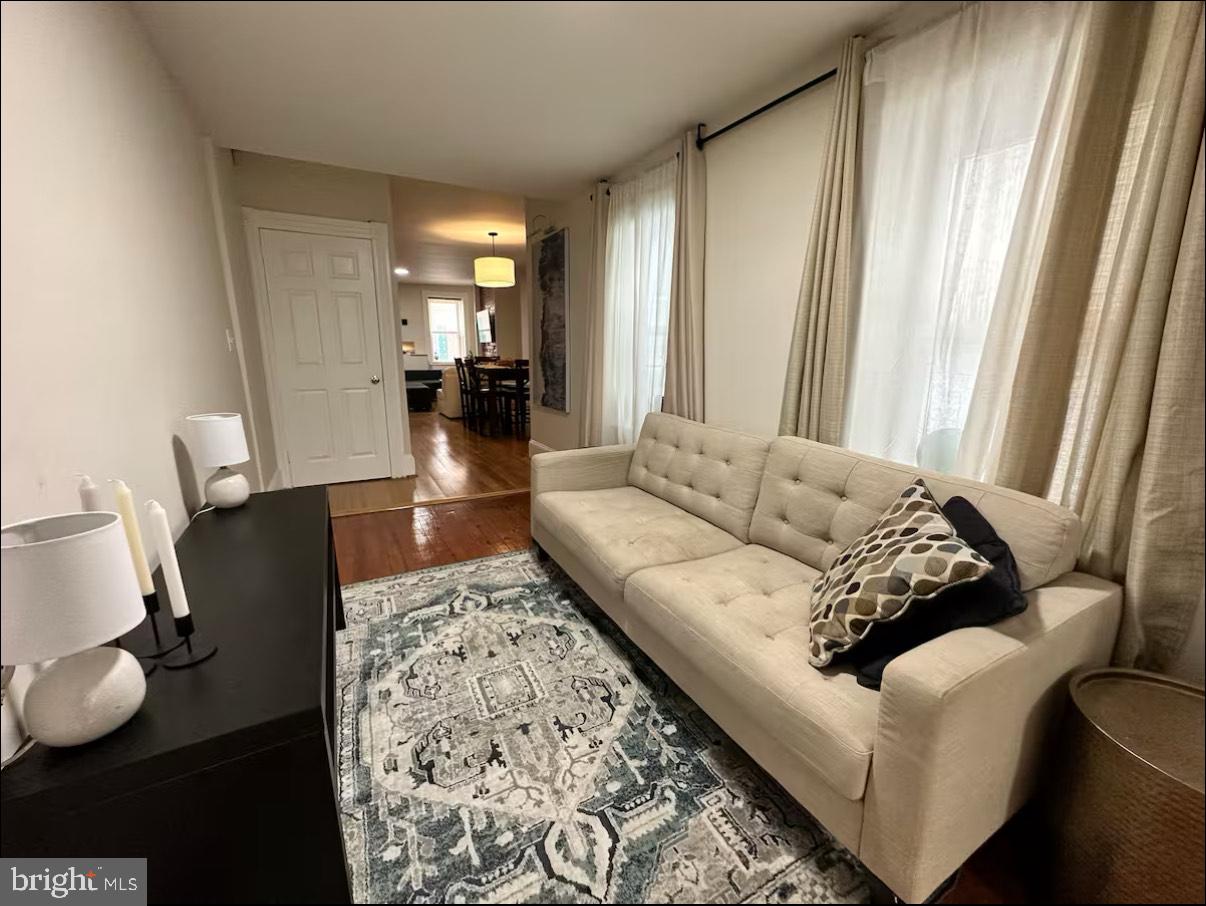 FELLS POINT HISTORIC DISTRICT - Residential Lease