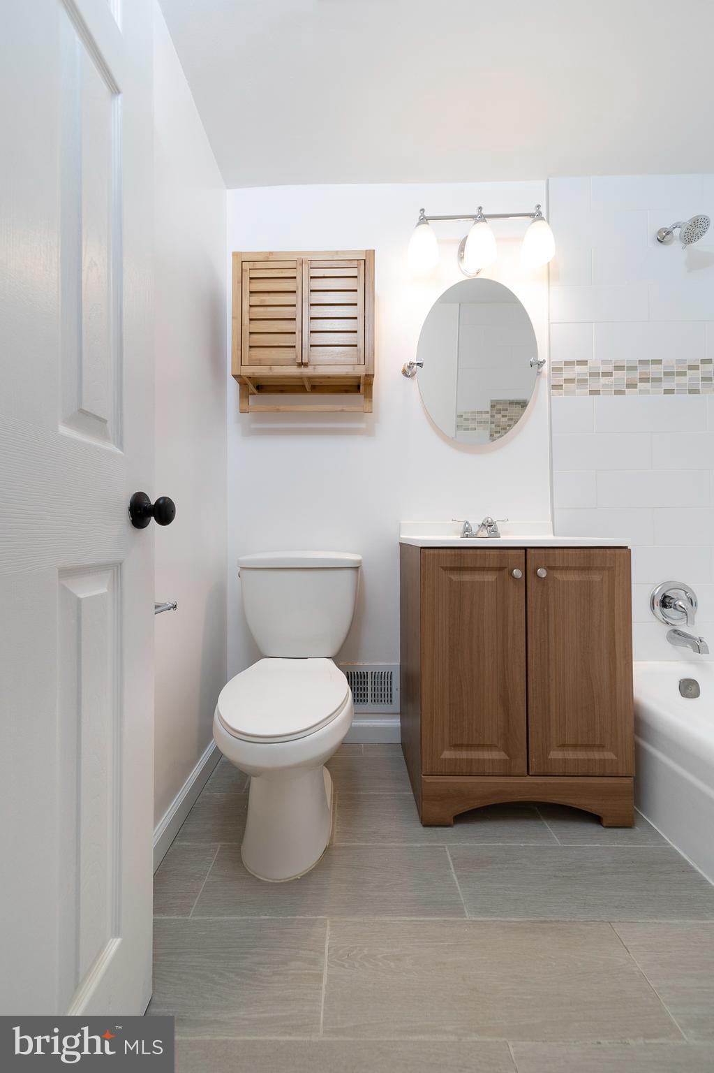 GREENWICH HILL - Residential