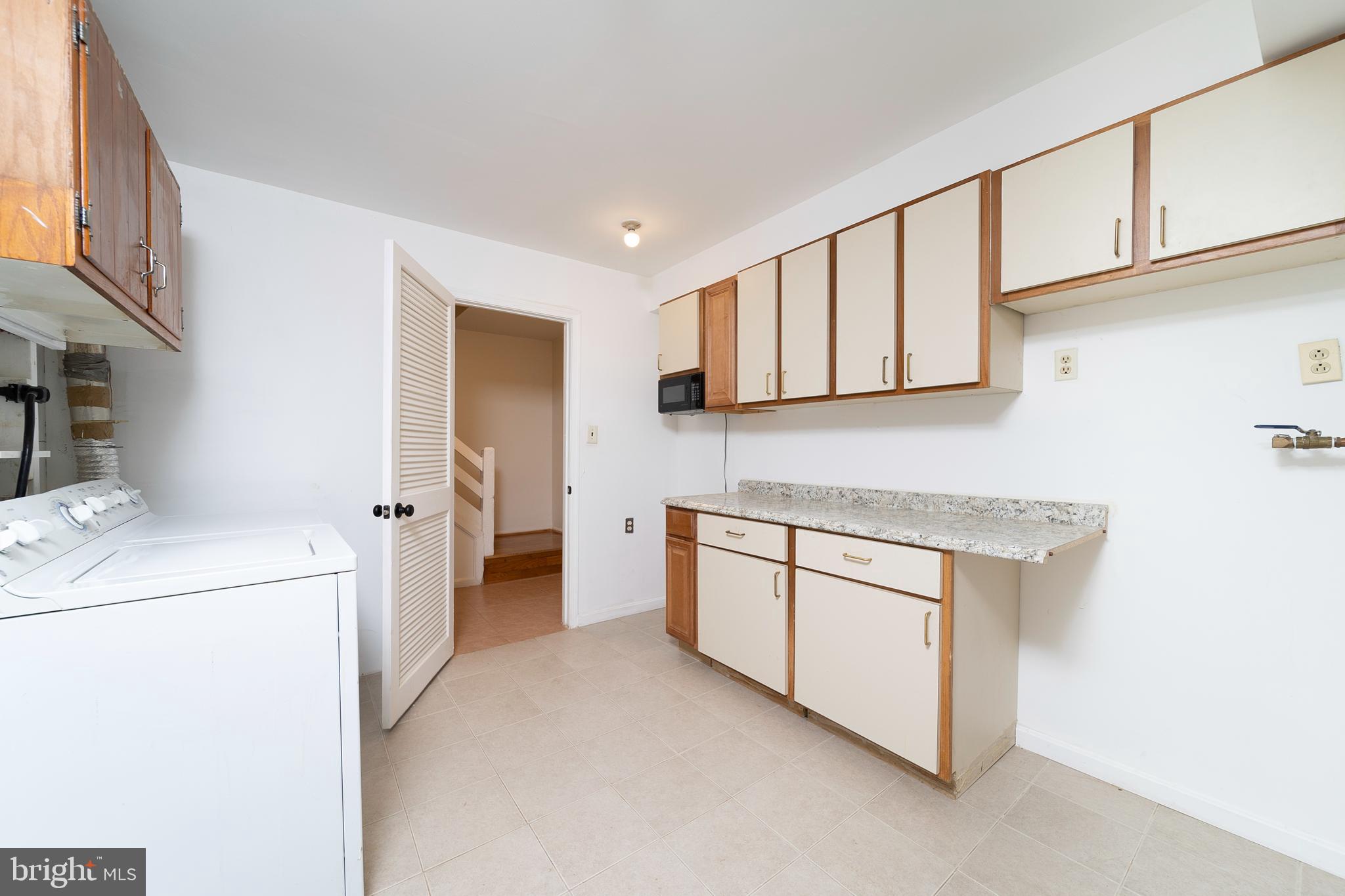 GREENWICH HILL - Residential