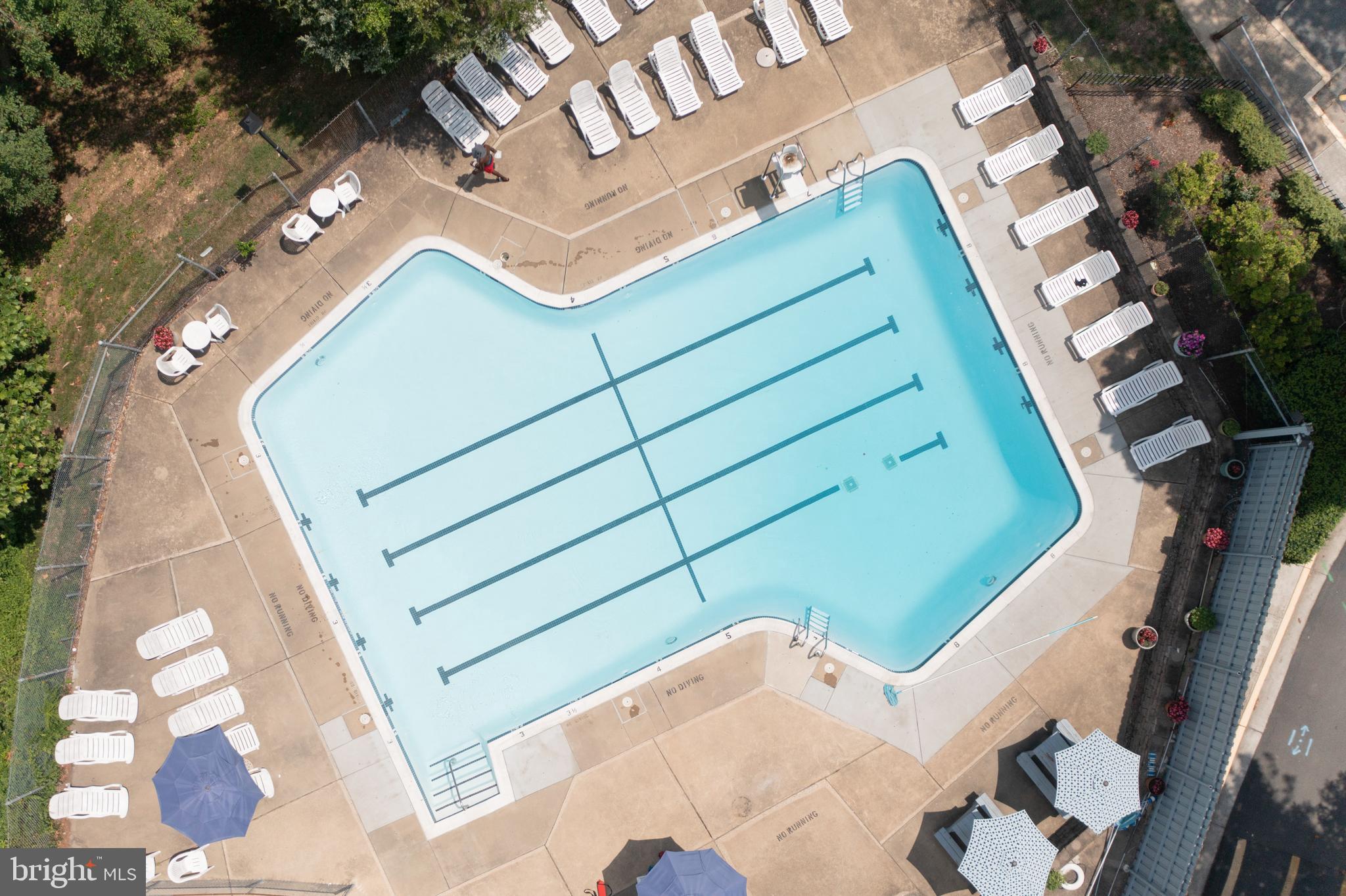 GREENWICH HILL - Residential