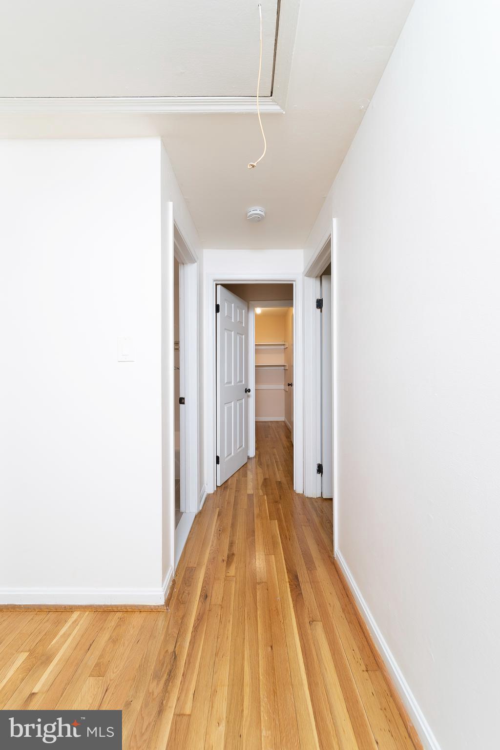 GREENWICH HILL - Residential