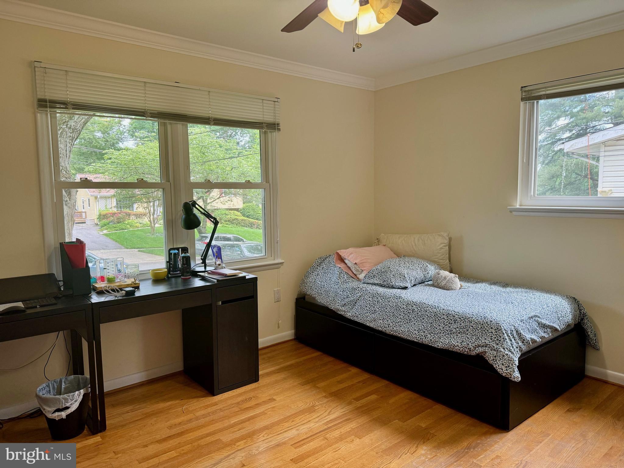 BEL PRE WOODS - Residential Lease