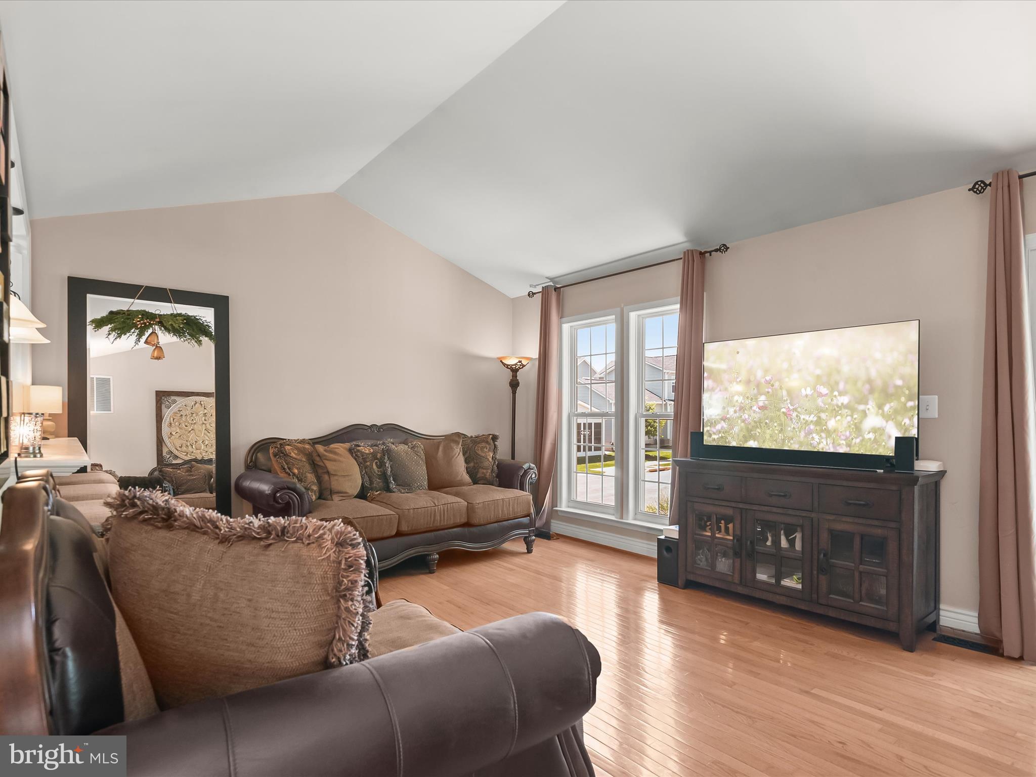 LAKE COVENTRY - Residential