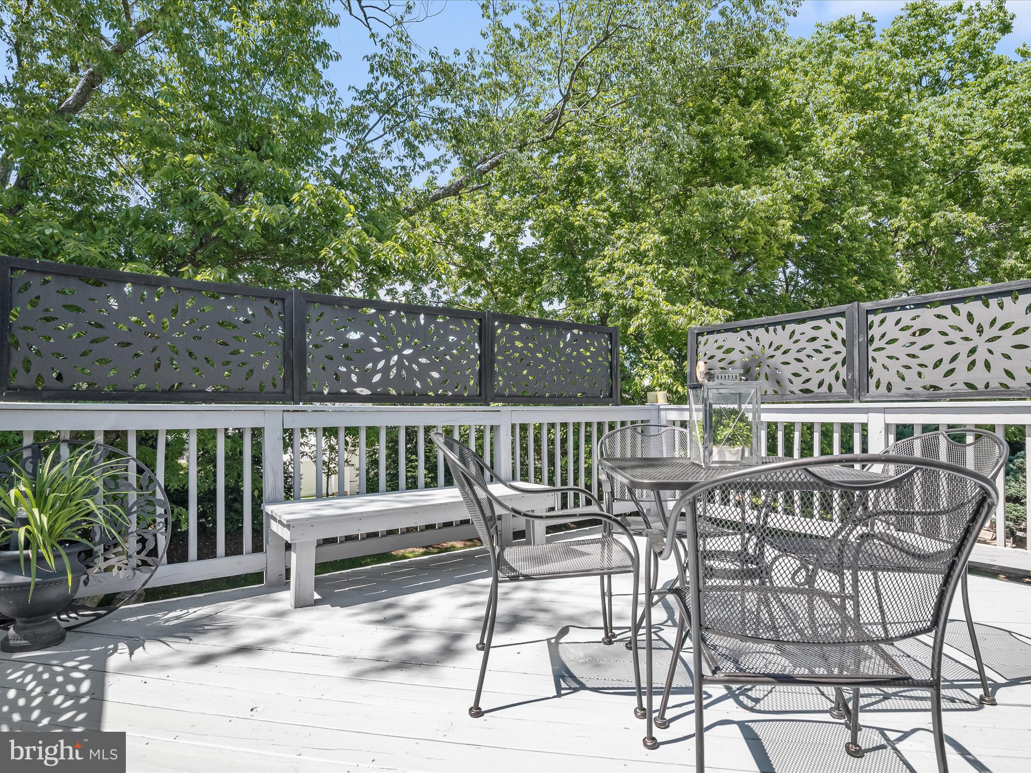 LAKE COVENTRY - Residential