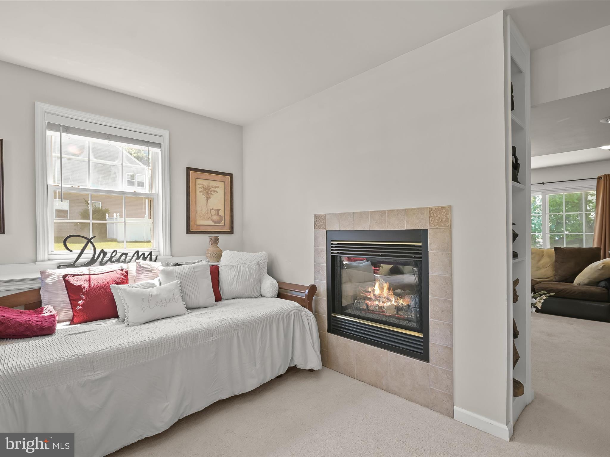 LAKE COVENTRY - Residential