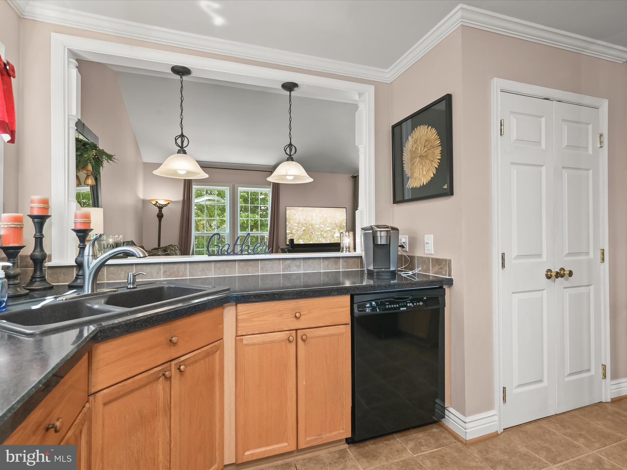 LAKE COVENTRY - Residential