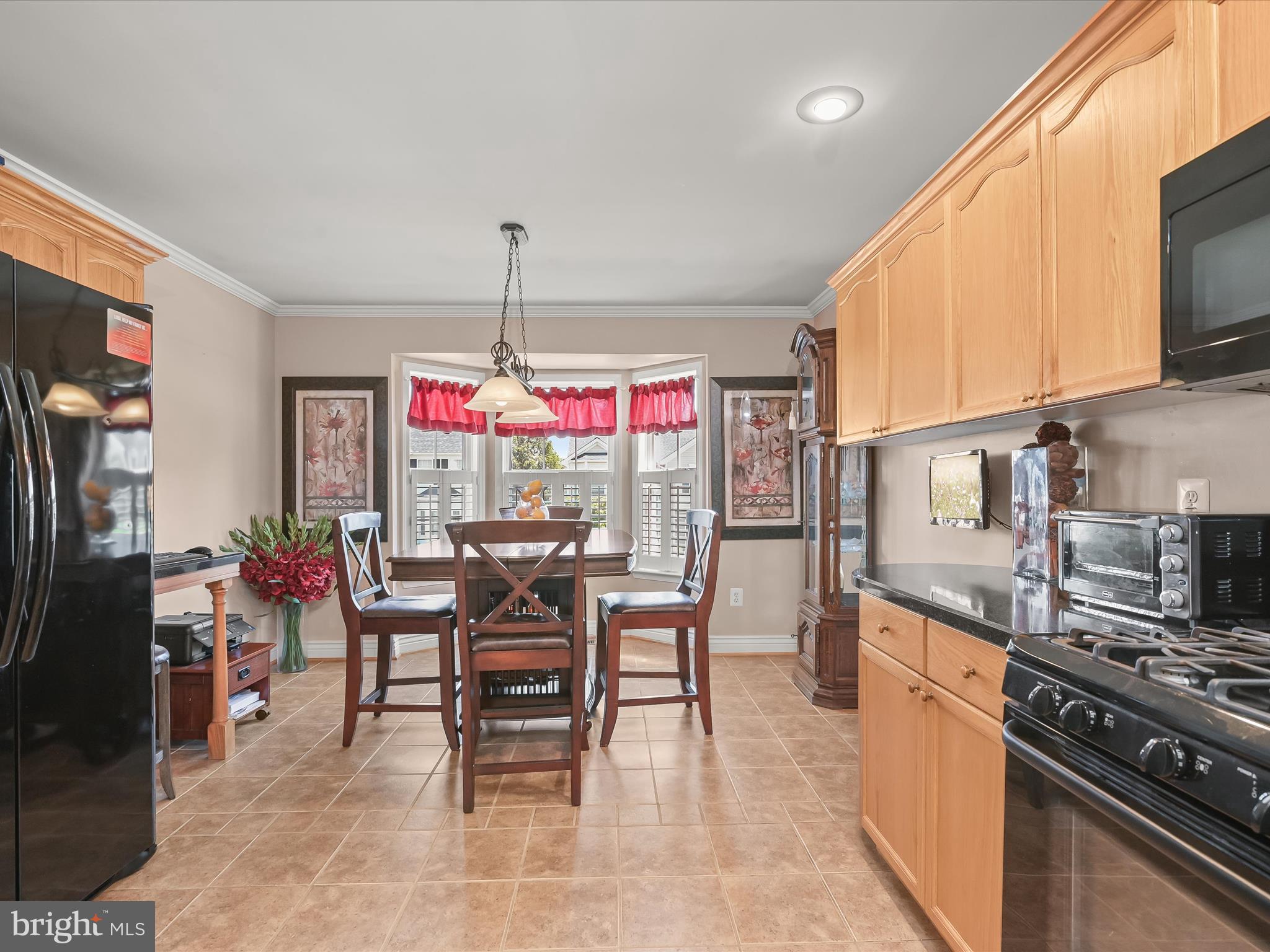 LAKE COVENTRY - Residential