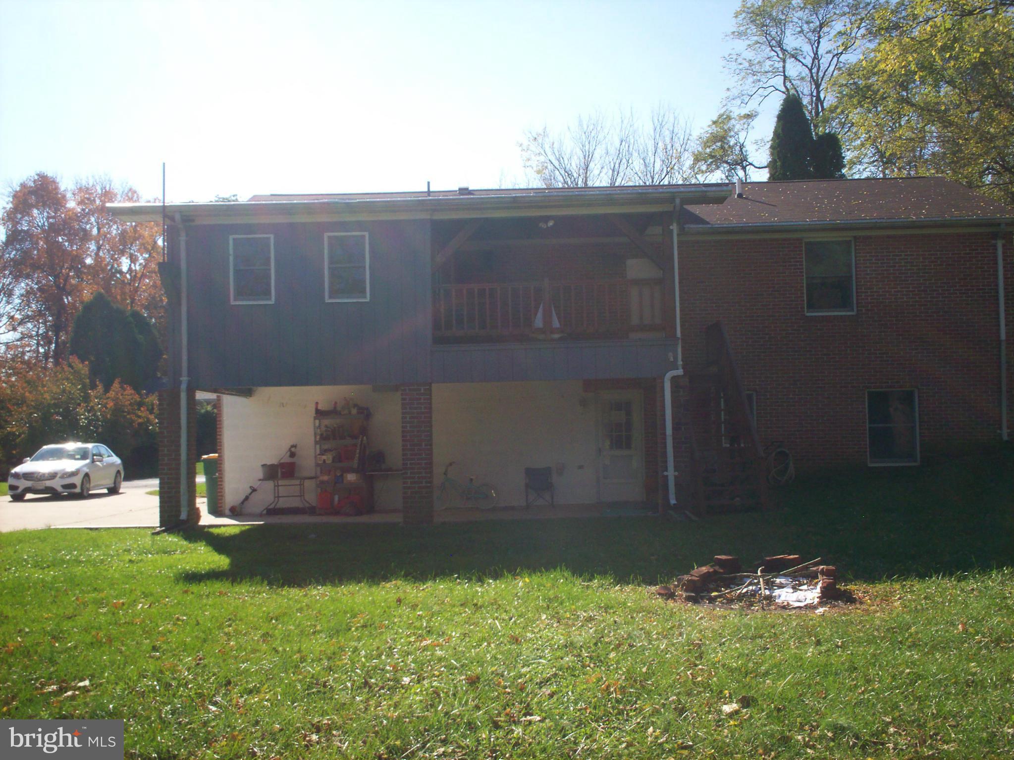 ORCHARD HILLS - Residential