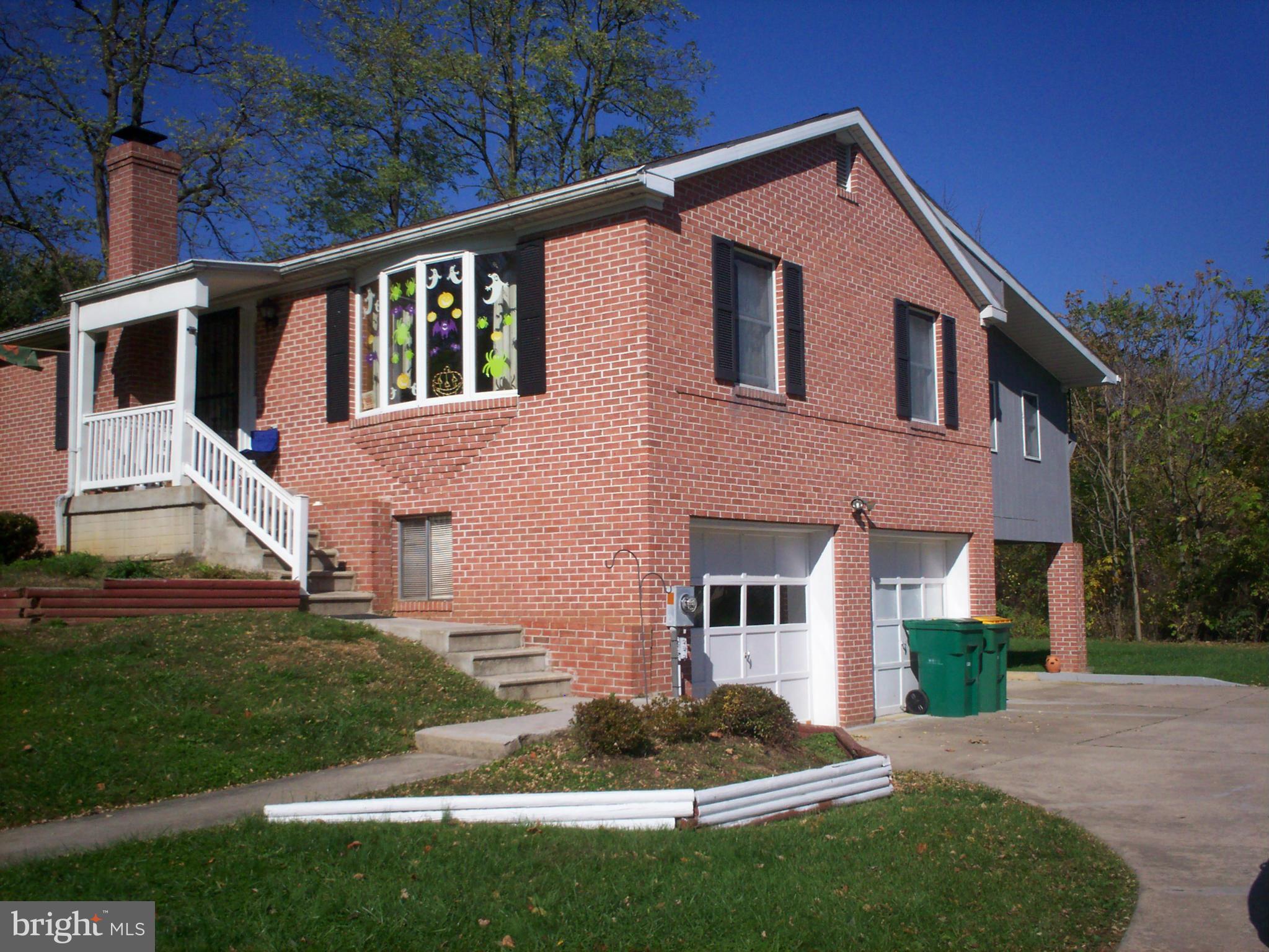 ORCHARD HILLS - Residential