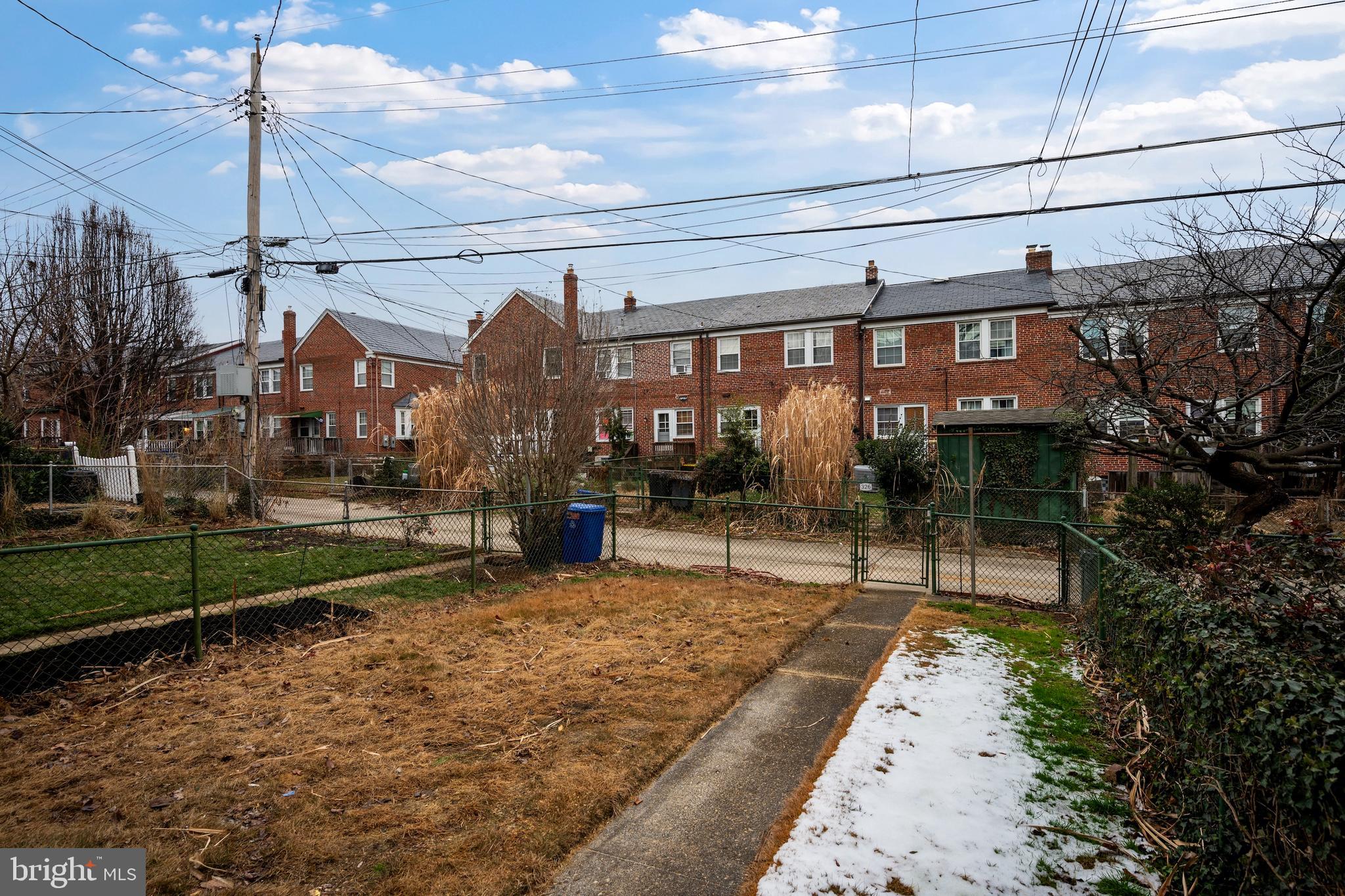 ACADEMY HEIGHTS - Residential