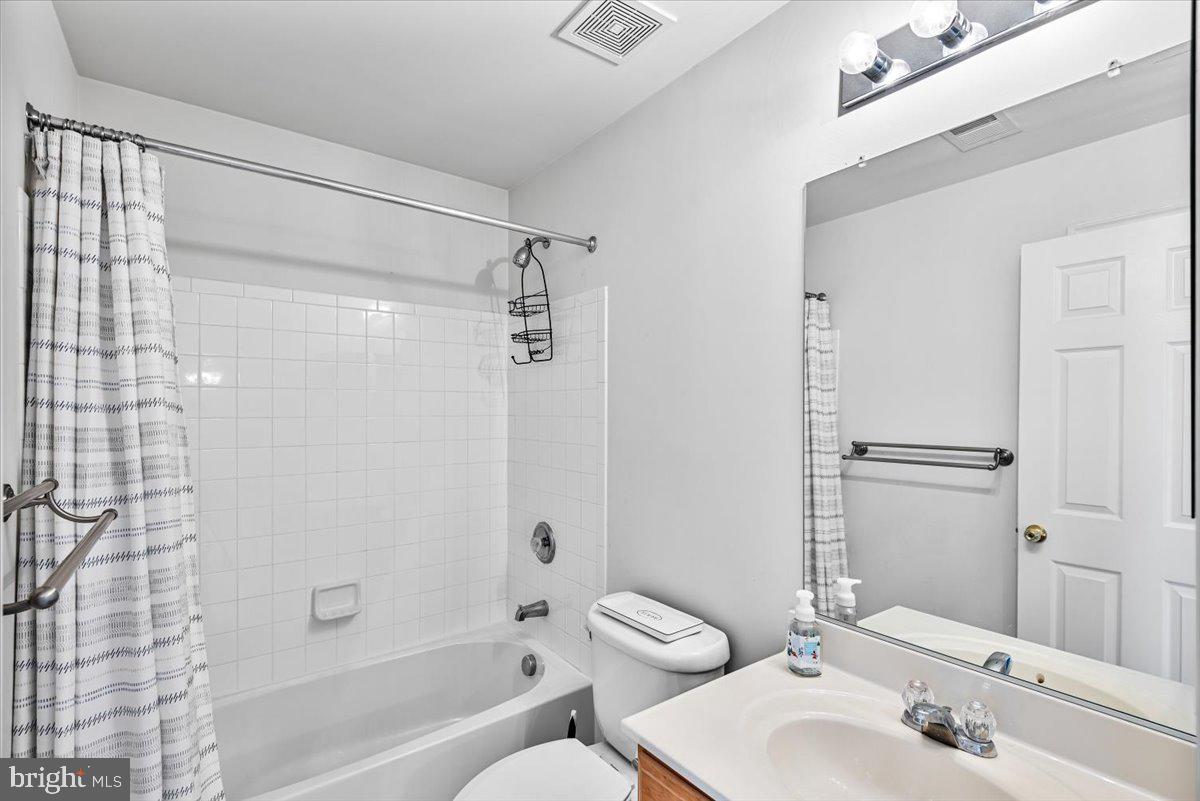 IDLEWILD - Residential Lease