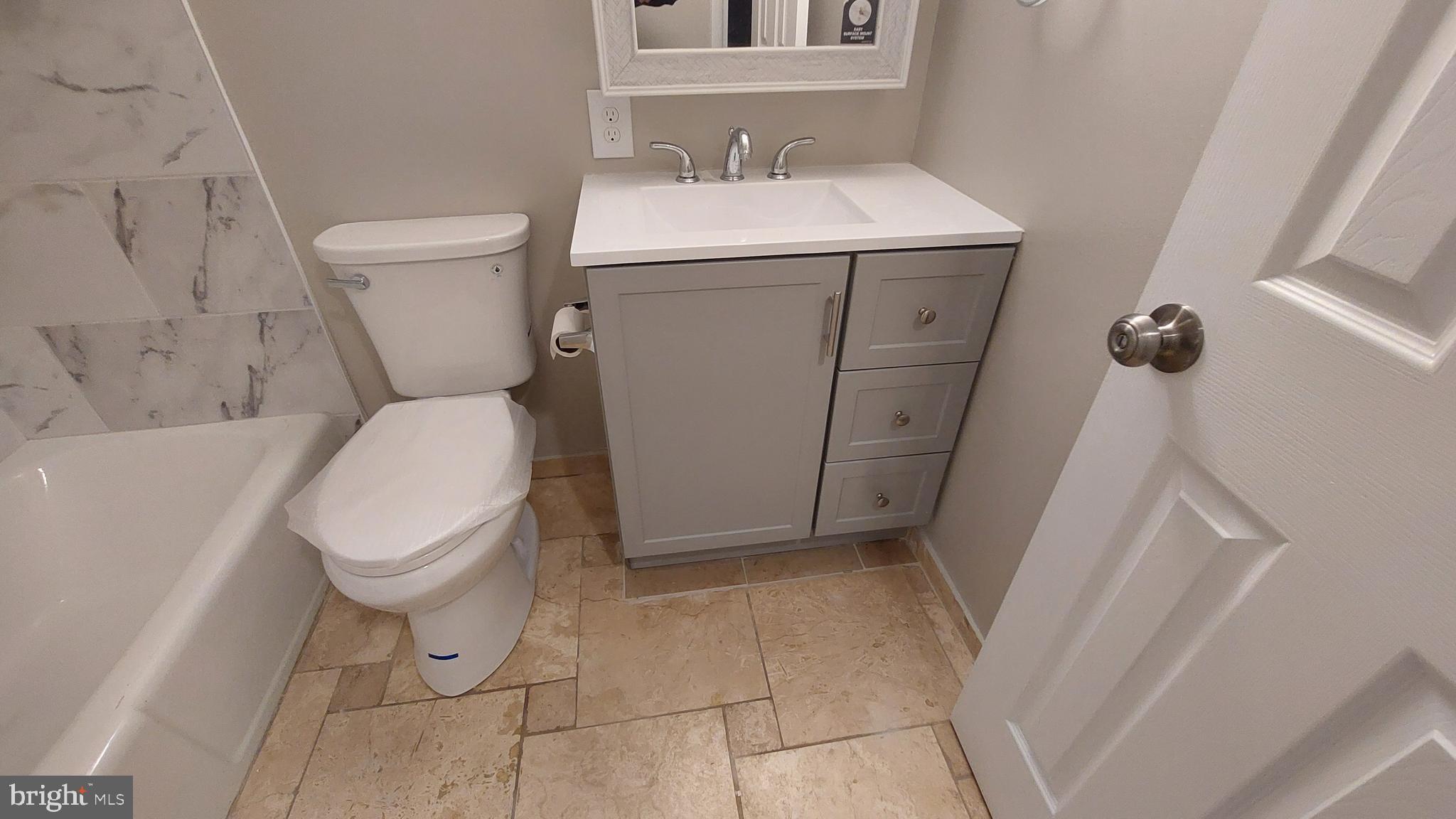 NORMANDIE ON THE LAKE II - Residential Lease