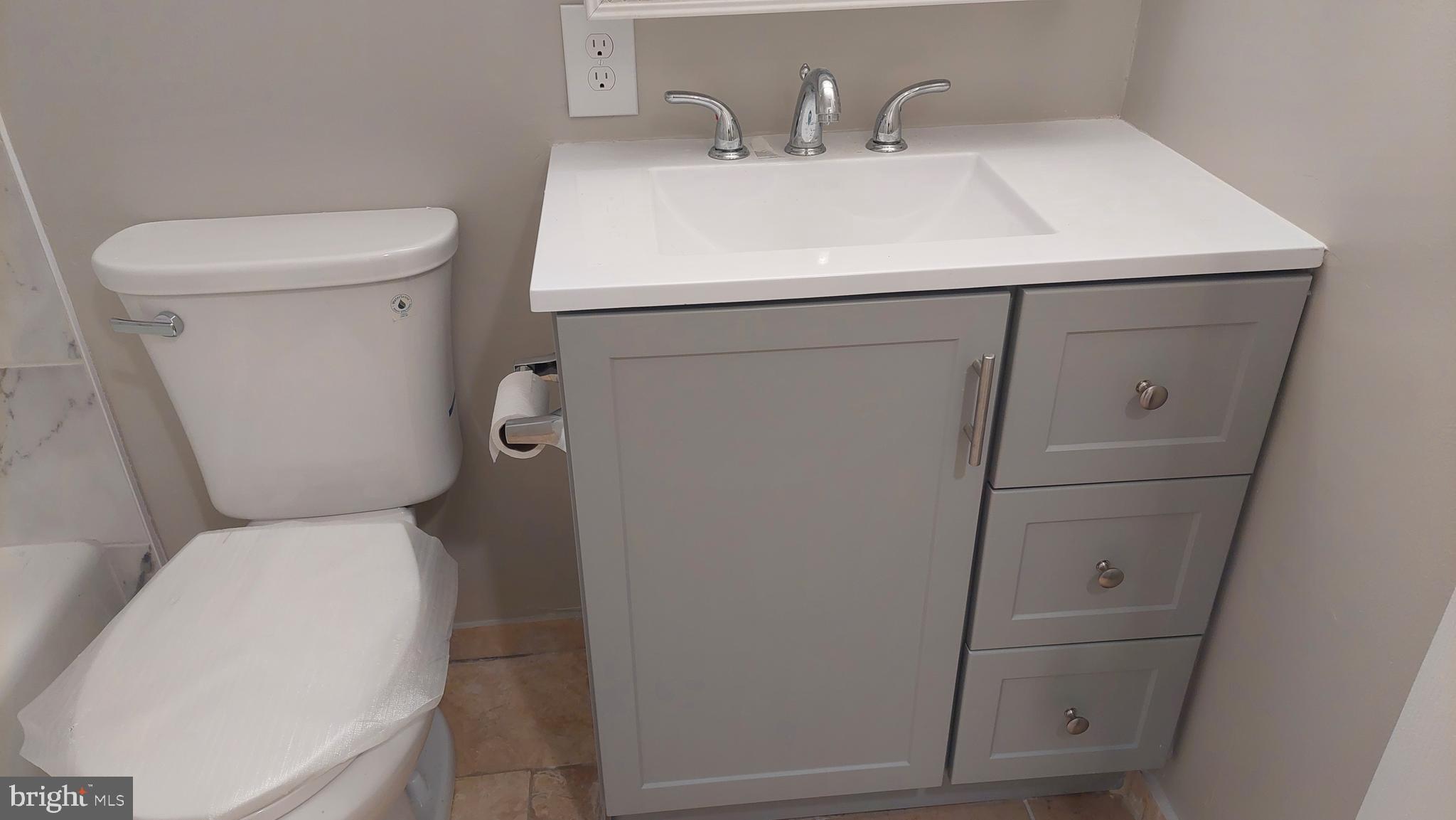 NORMANDIE ON THE LAKE II - Residential Lease