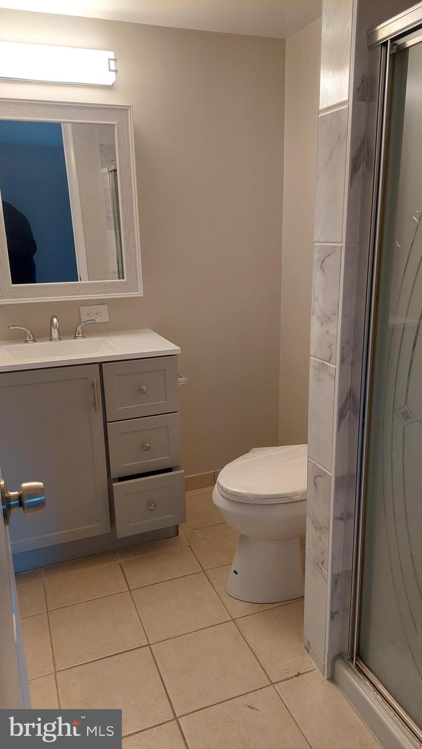 NORMANDIE ON THE LAKE II - Residential Lease