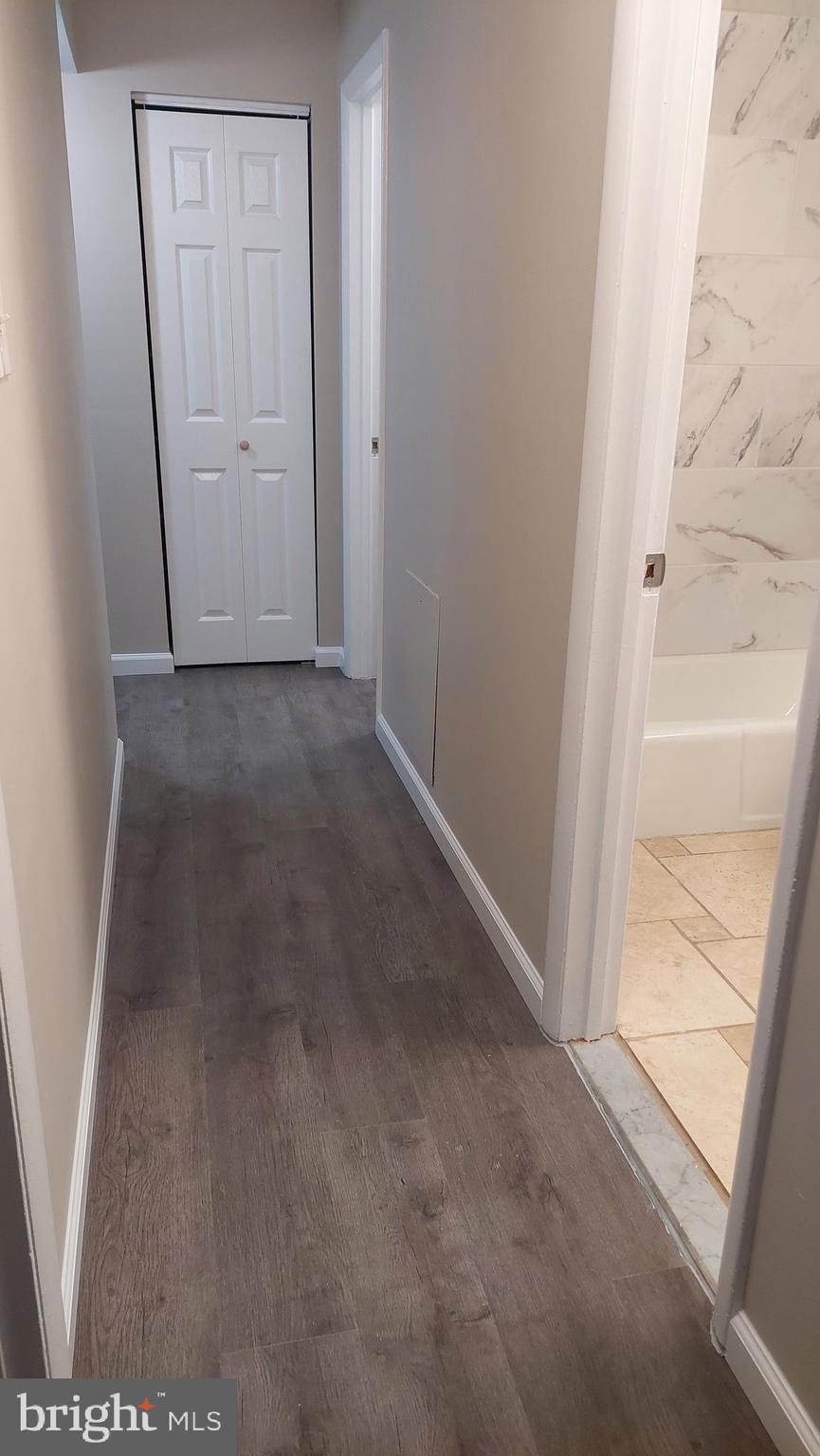 NORMANDIE ON THE LAKE II - Residential Lease