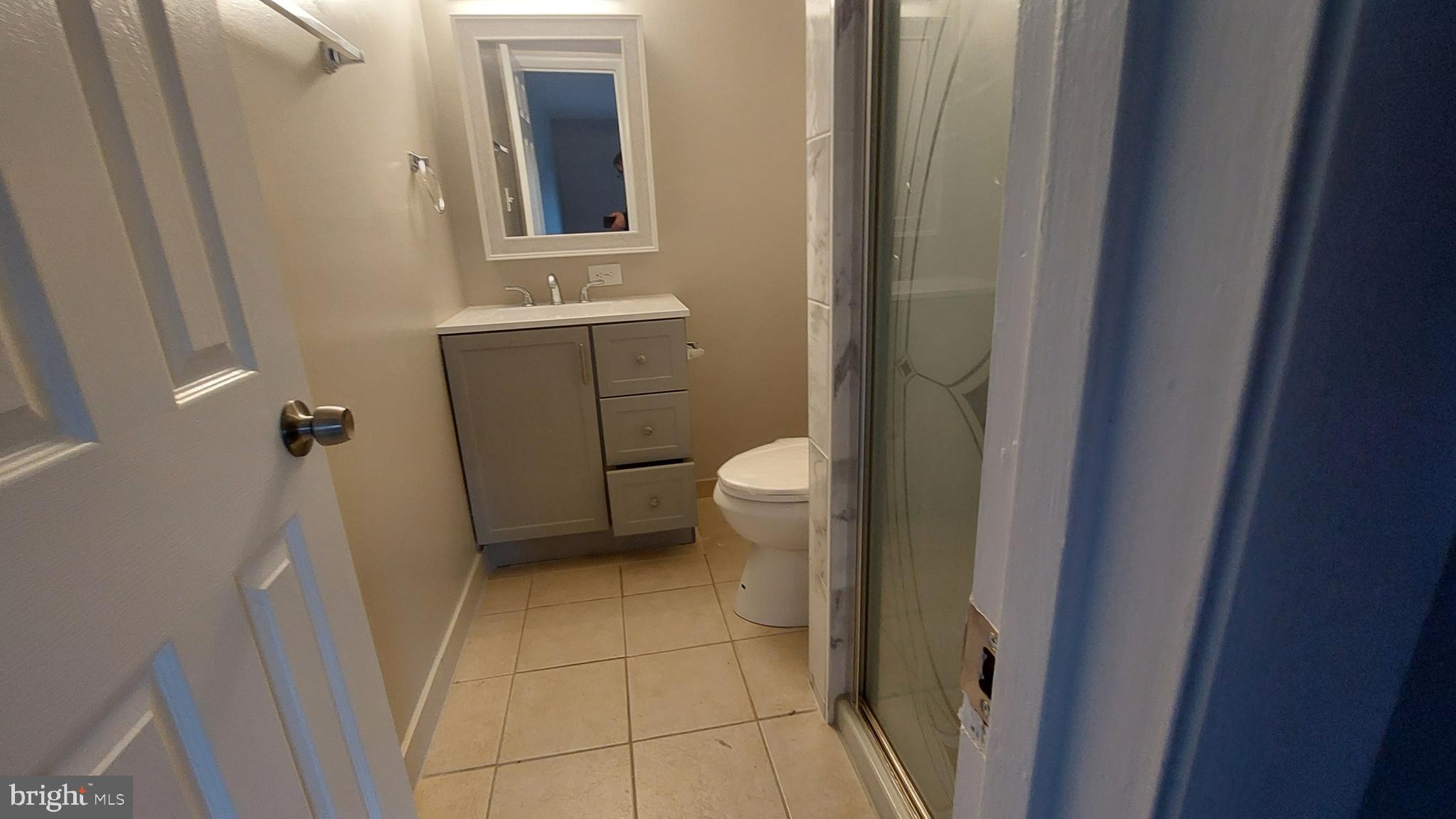 NORMANDIE ON THE LAKE II - Residential Lease