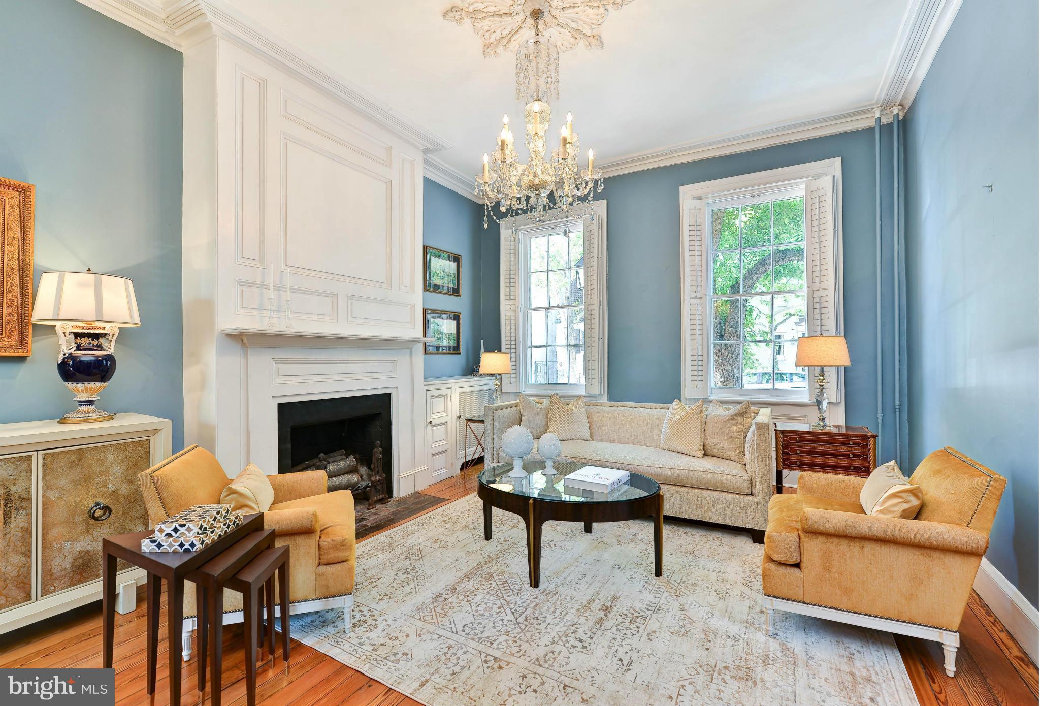 OLD TOWN - Residential Lease