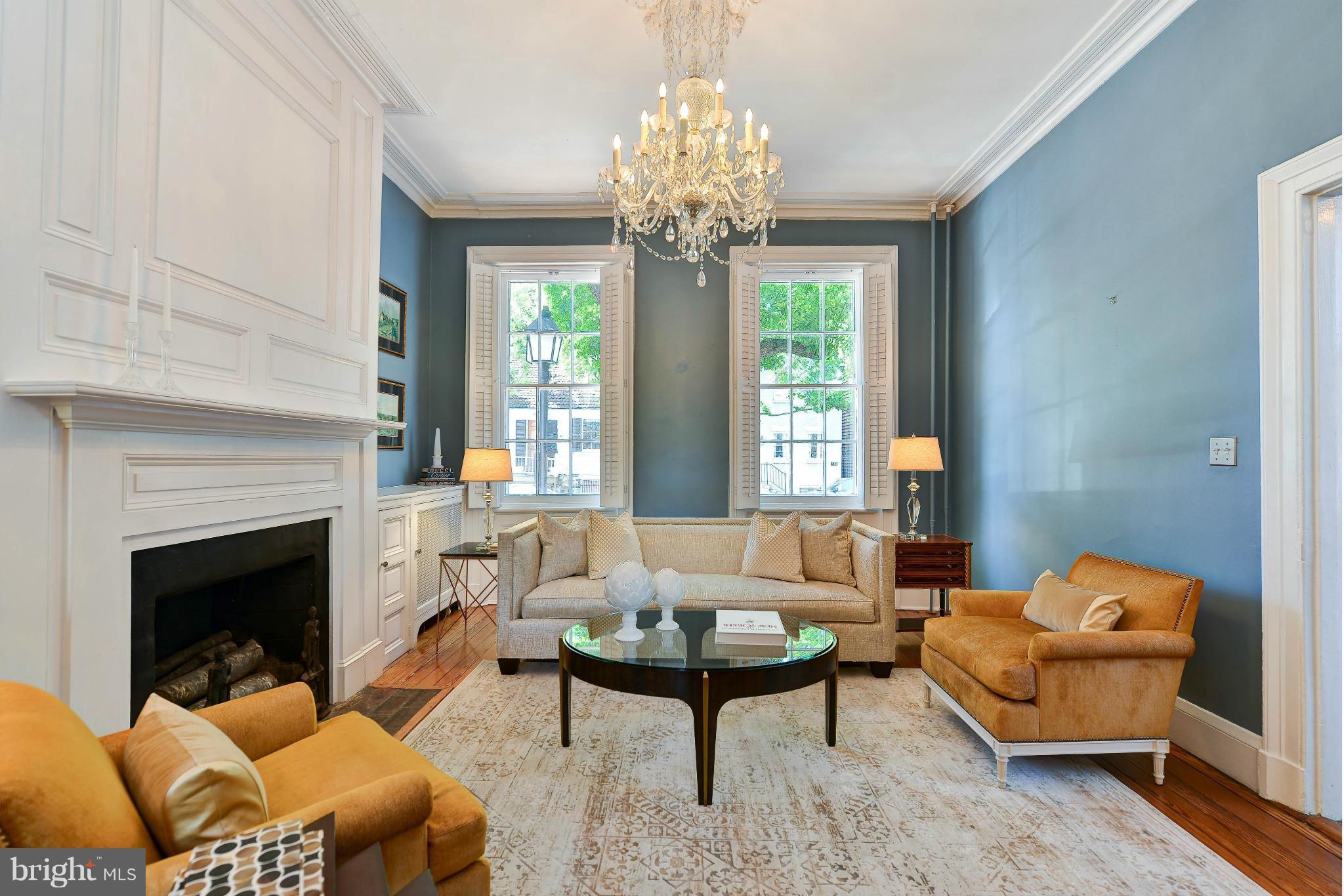 OLD TOWN - Residential Lease