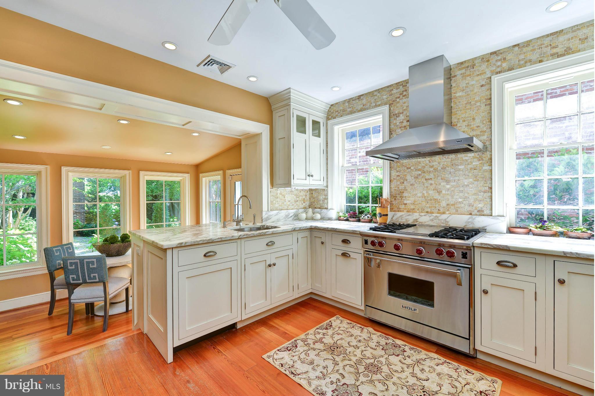 OLD TOWN - Residential Lease