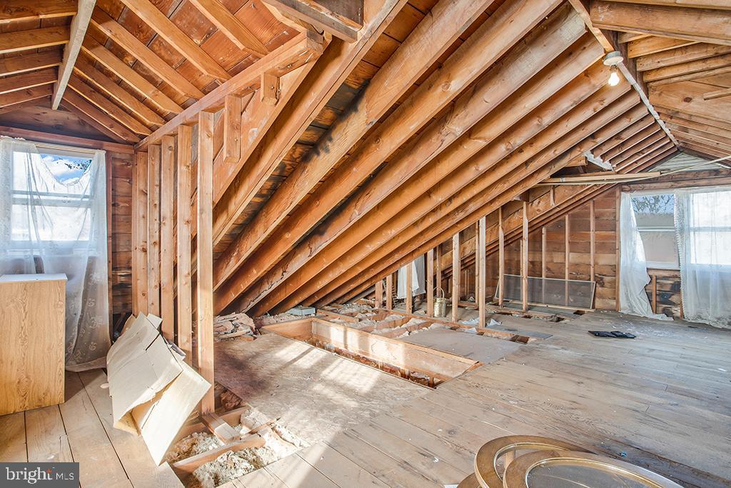 GARDENVILLE - Residential