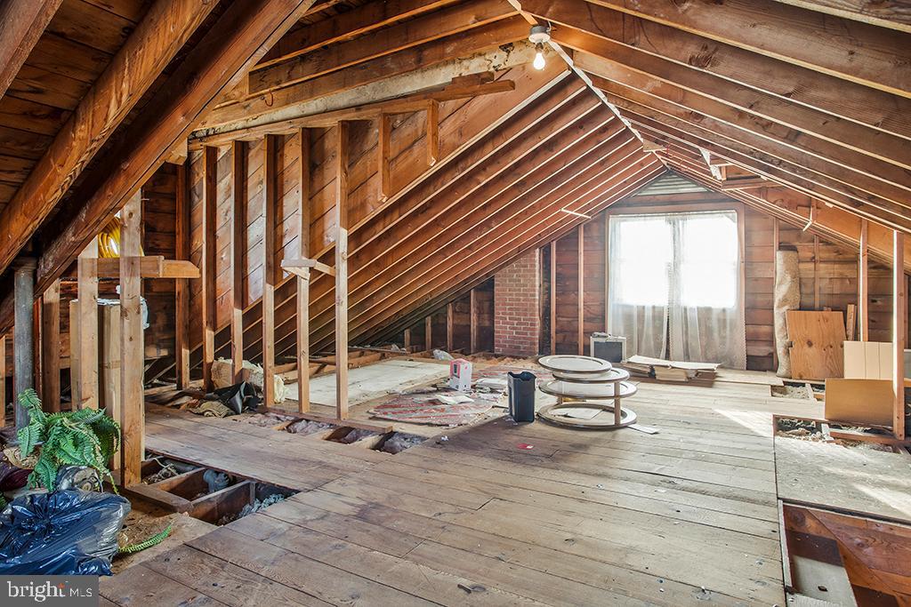 GARDENVILLE - Residential