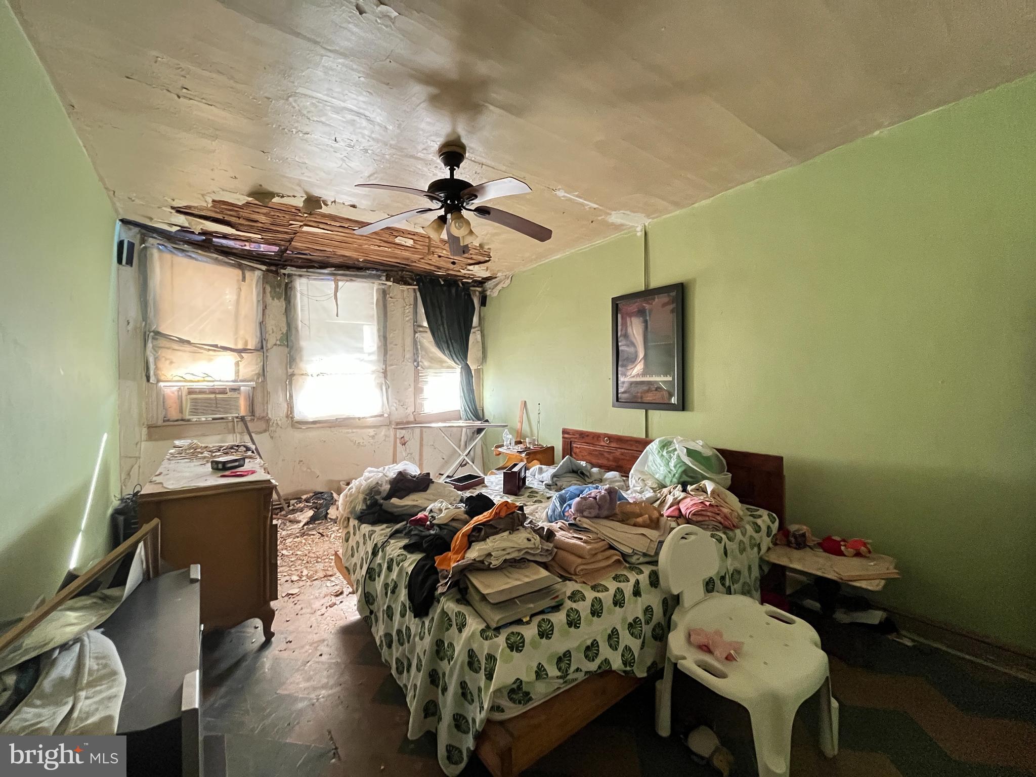 SANDTOWN-WINCHESTER - Residential