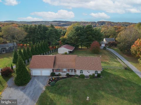 3808 FALLS ROAD MANCHESTER MD 21102