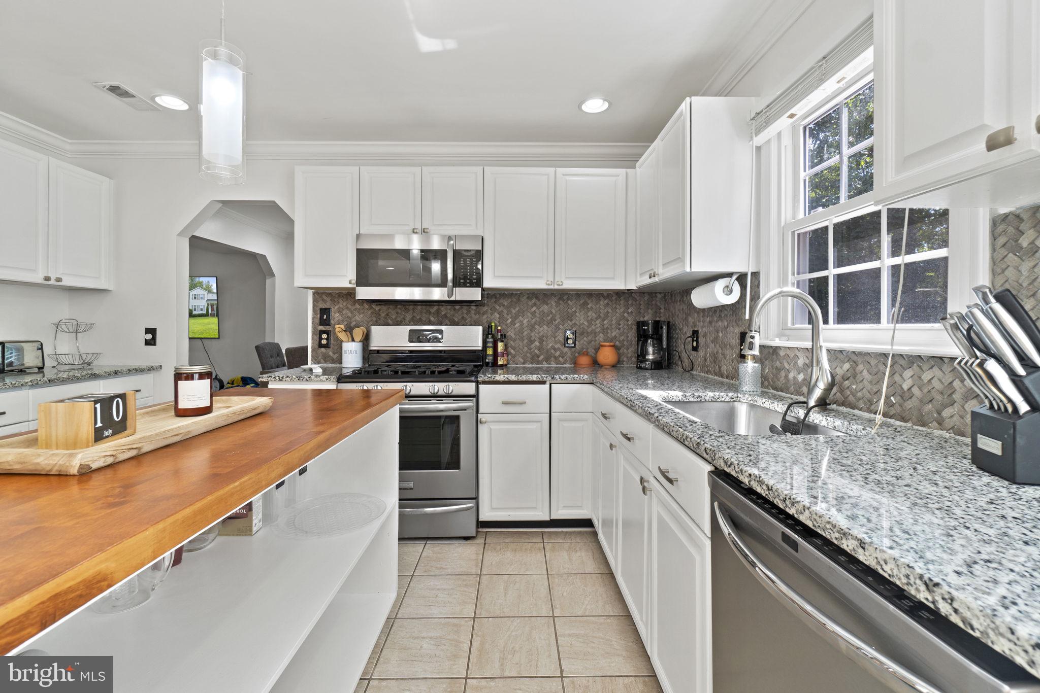 QUEEN'S MILL - Residential