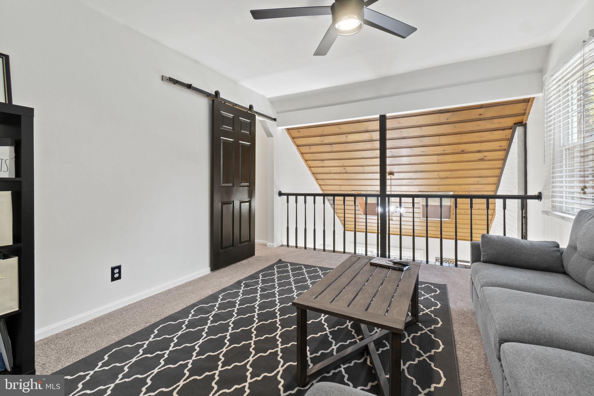 QUEEN'S MILL - Residential