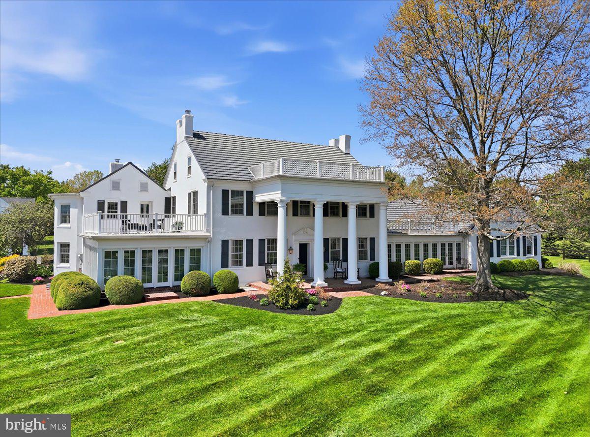 175 WAVERLY LANE