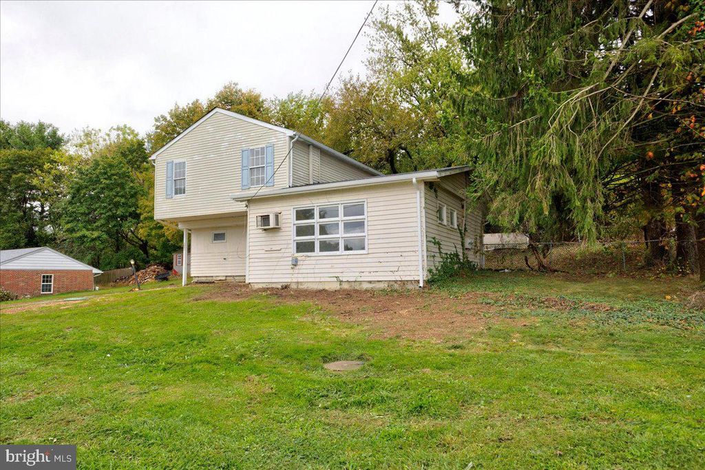 Photo of 3021 Walnut Street, MANCHESTER, MD 21102 (MLS # MDCR2030692)