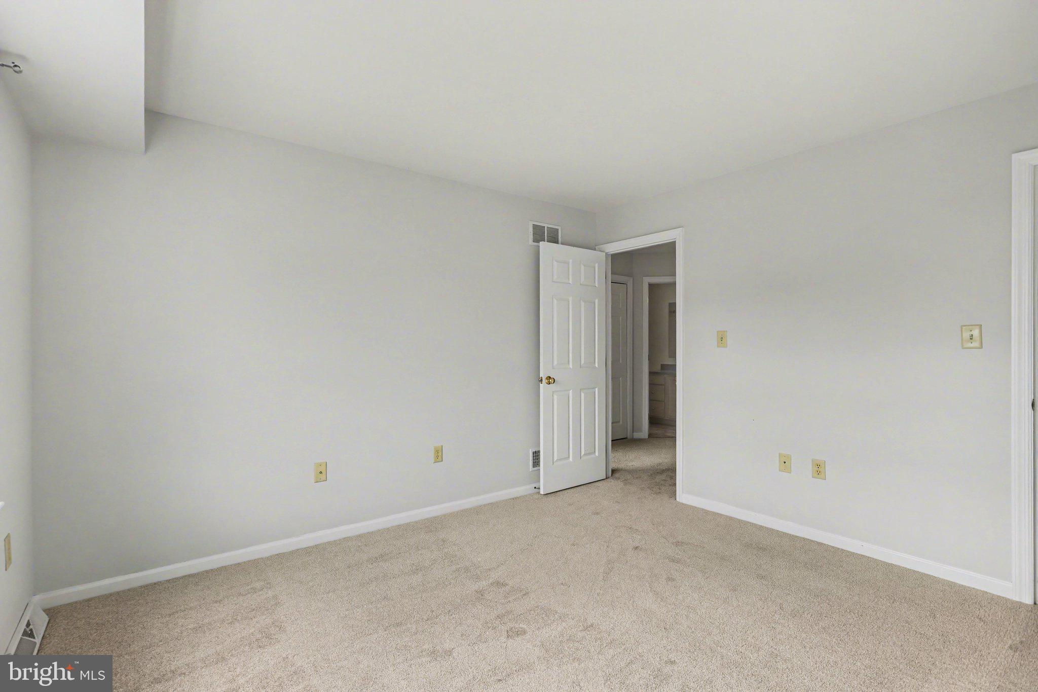 SUMMIT HILLS - Residential