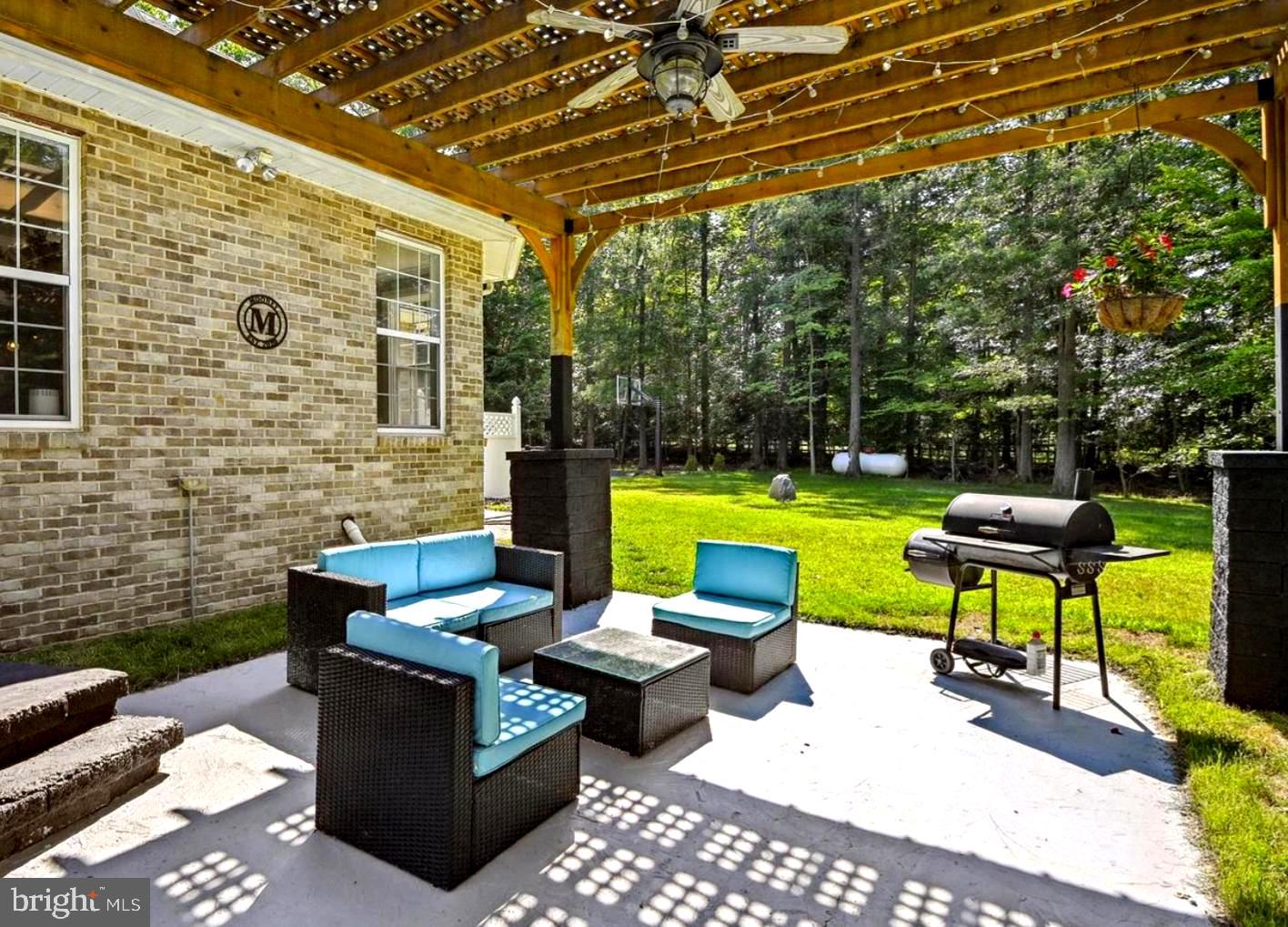 ACCOKEEK LAWN - Residential