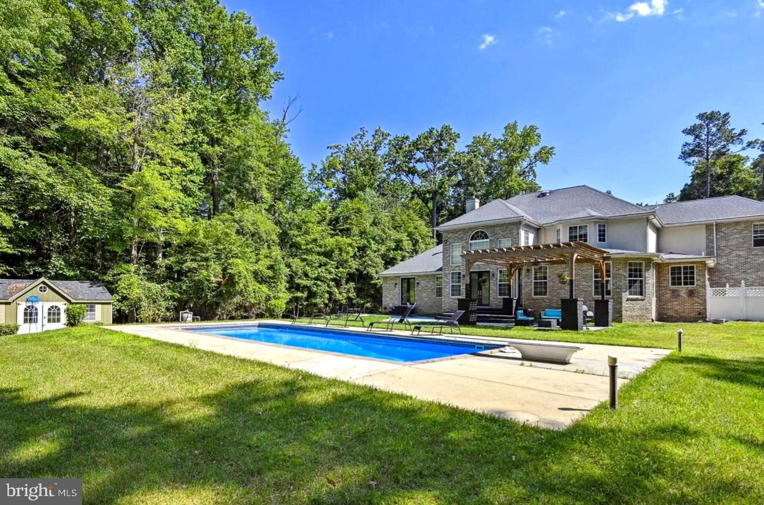 ACCOKEEK LAWN - Residential