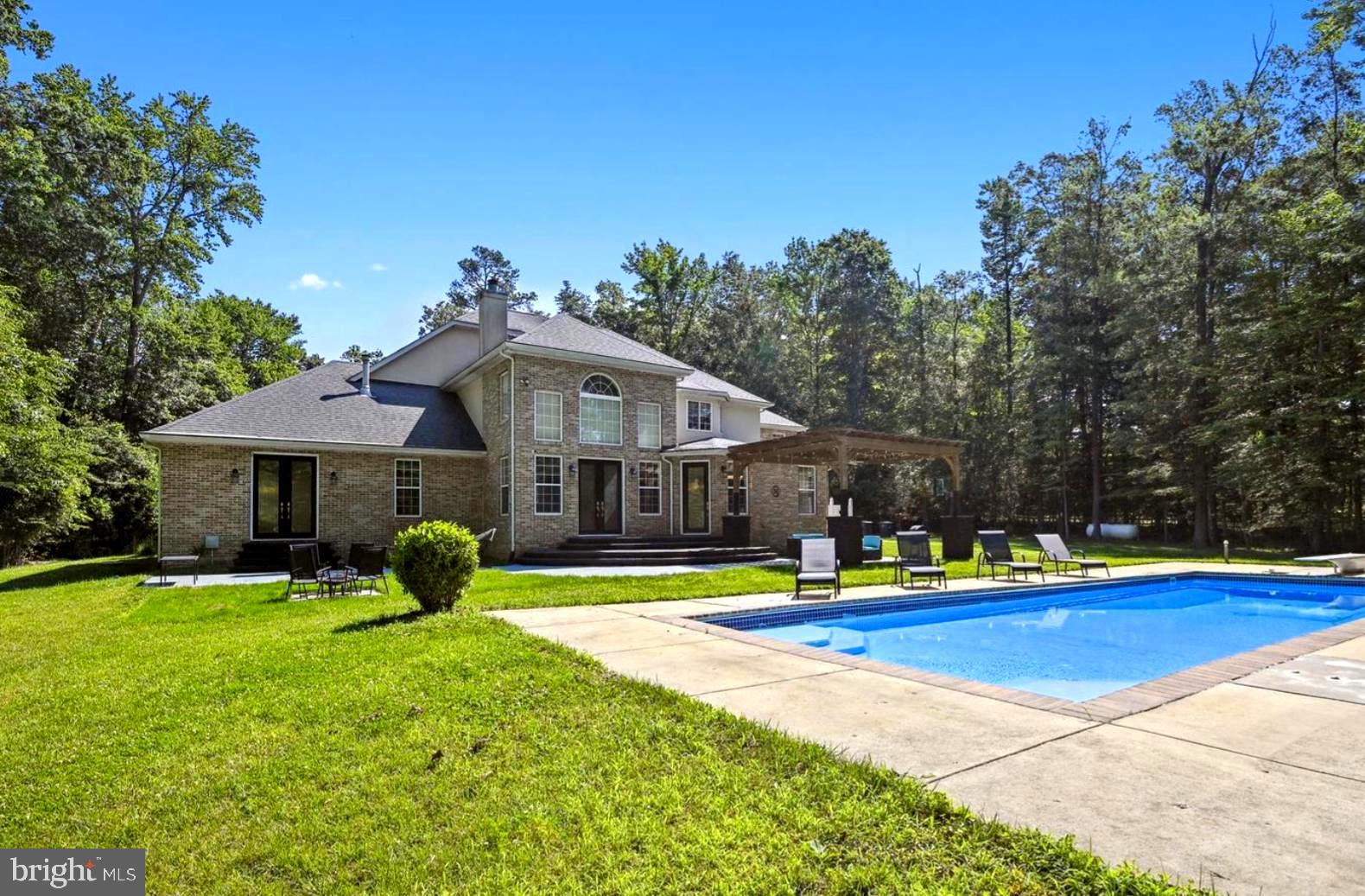 ACCOKEEK LAWN - Residential