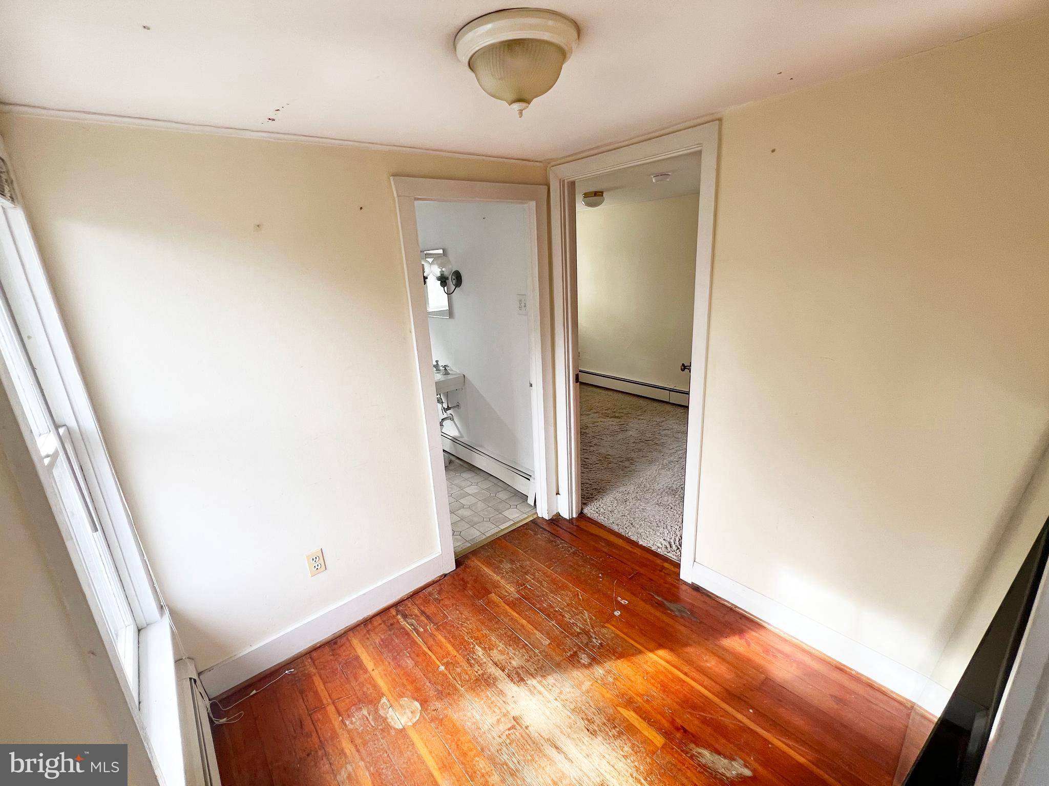 000 - Residential Lease