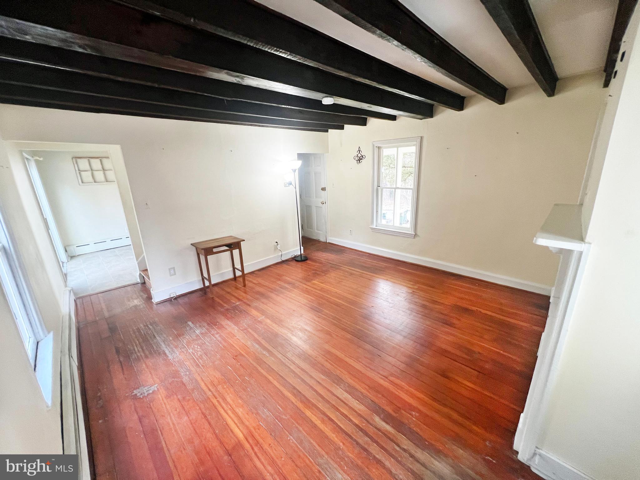 000 - Residential Lease