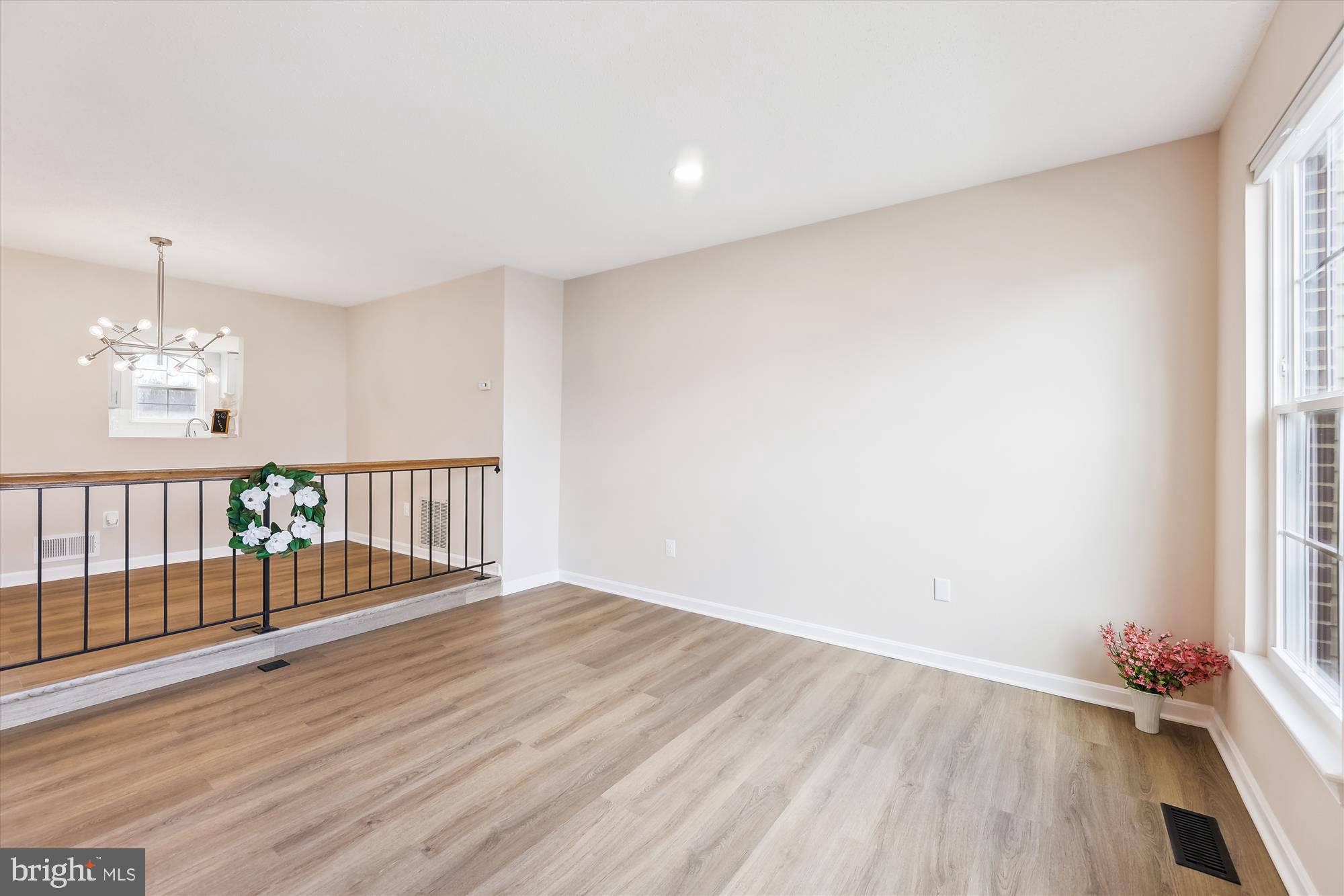 NORTHLAKE - Residential